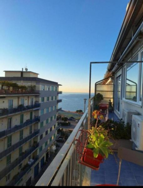 Alta Quota Central on the Sea